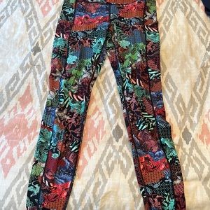 Size 6 Lululemon leggings